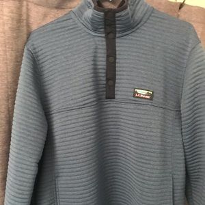 LL BEAN AirLight Knit Pullover Large